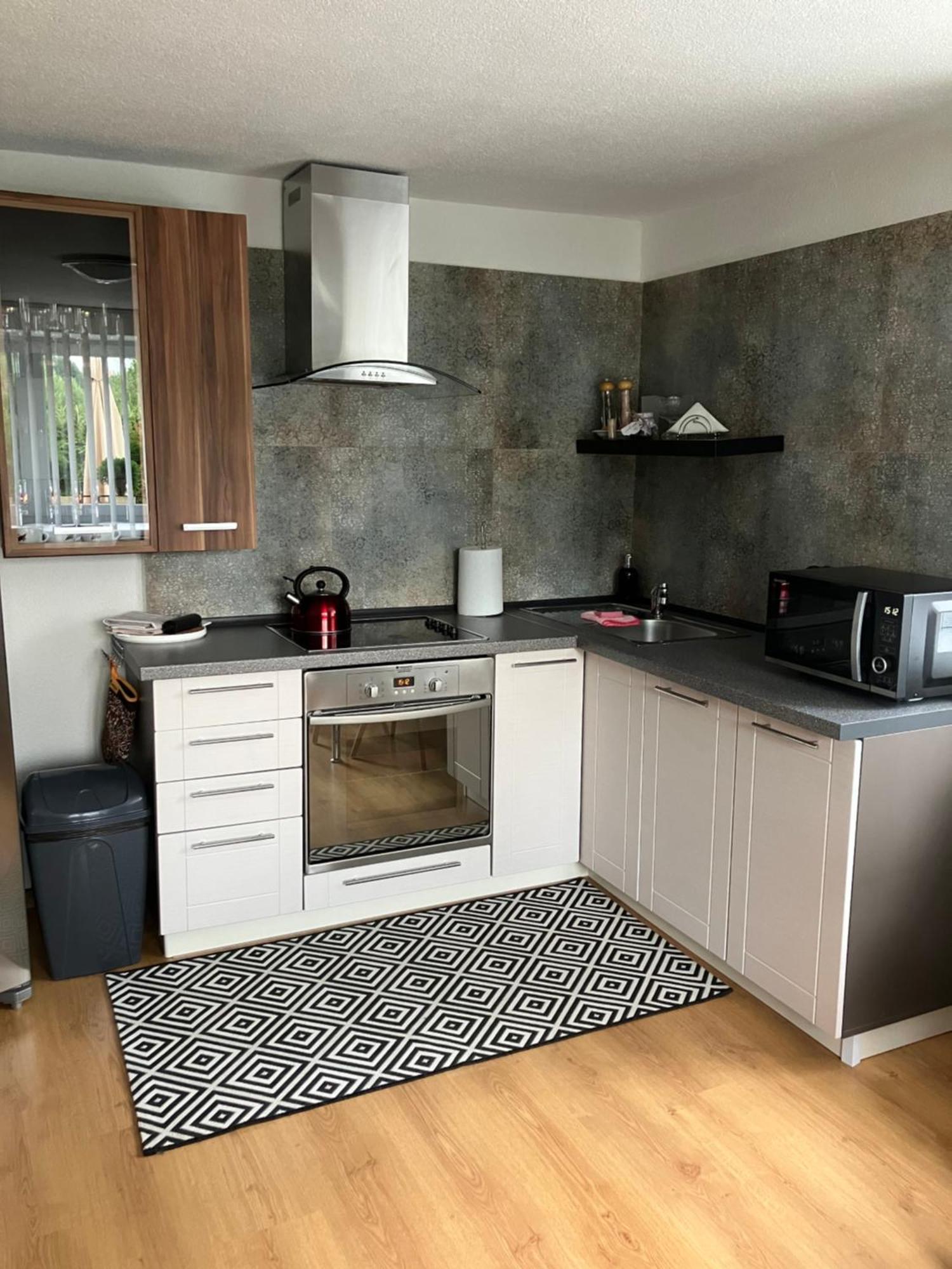 Apartman Karin Huty Exterior photo